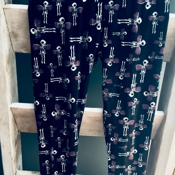 Lularoe Leggings OS - Picture 6 of 15